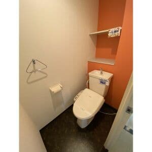 Room image 10