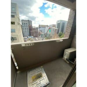 Room image 16