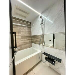 Room image 16