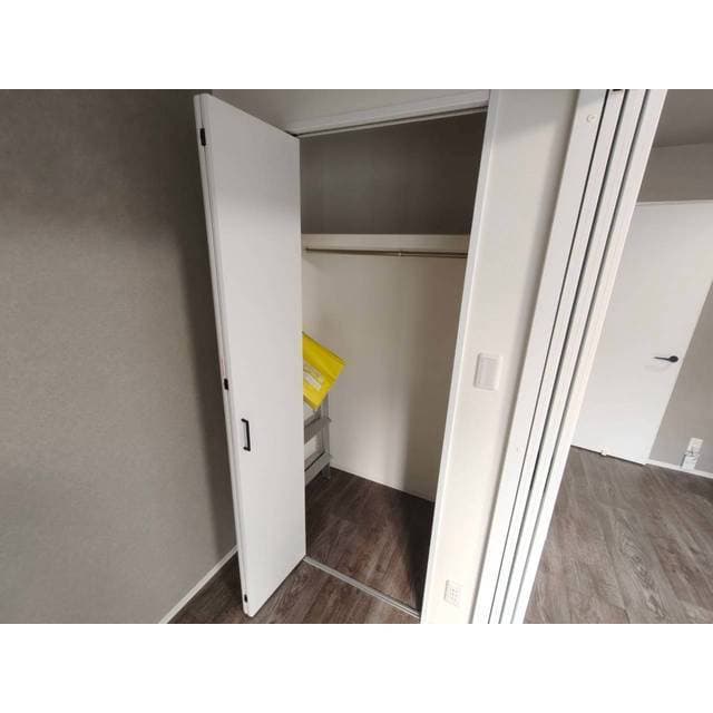 Room image 14