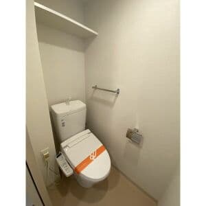 Room image 13