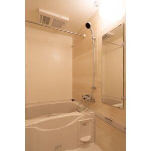 Room image 13