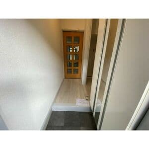Room image 13