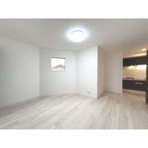Room image 13