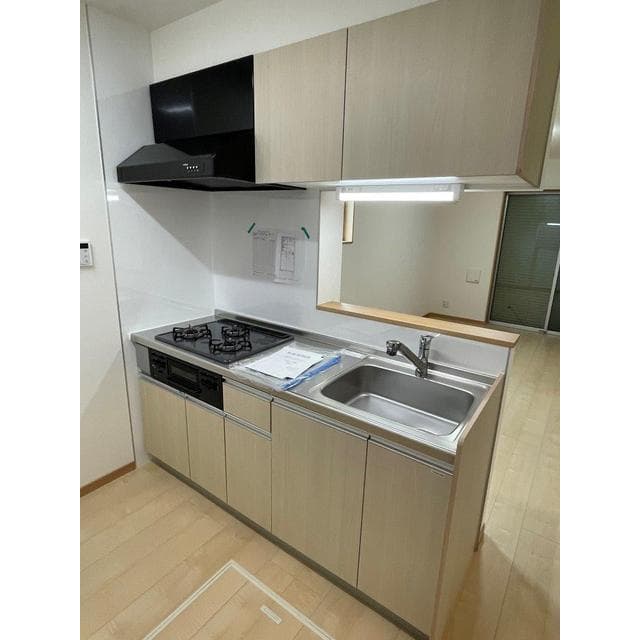 Room image 9