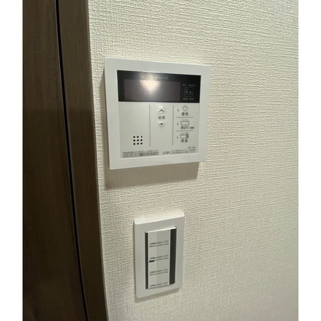Room image 14