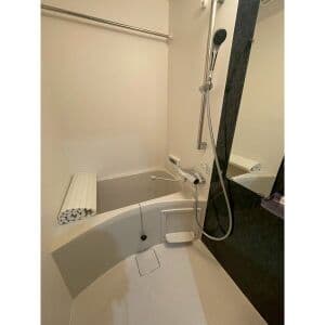 Room image 10