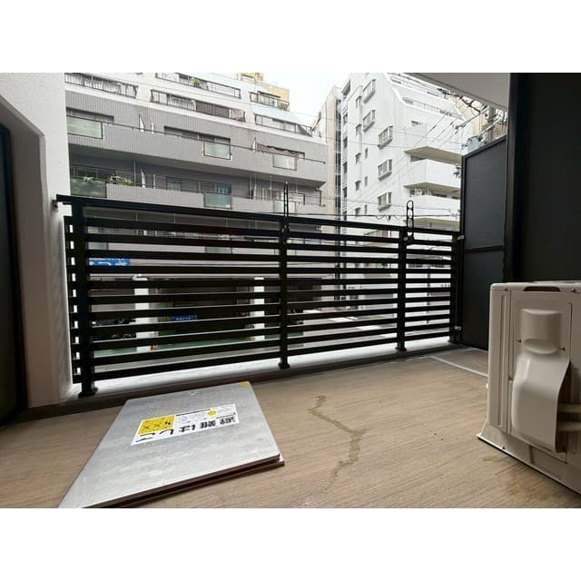 Room image 13