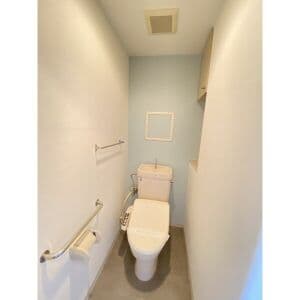 Room image 9