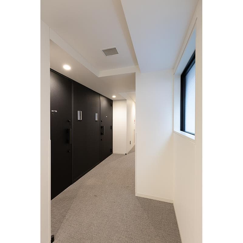 Room image 9
