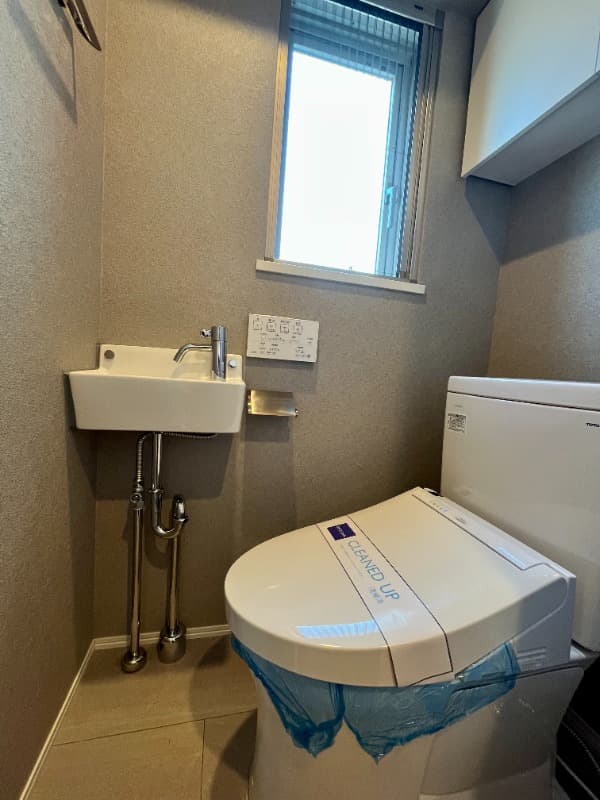 Room image 9