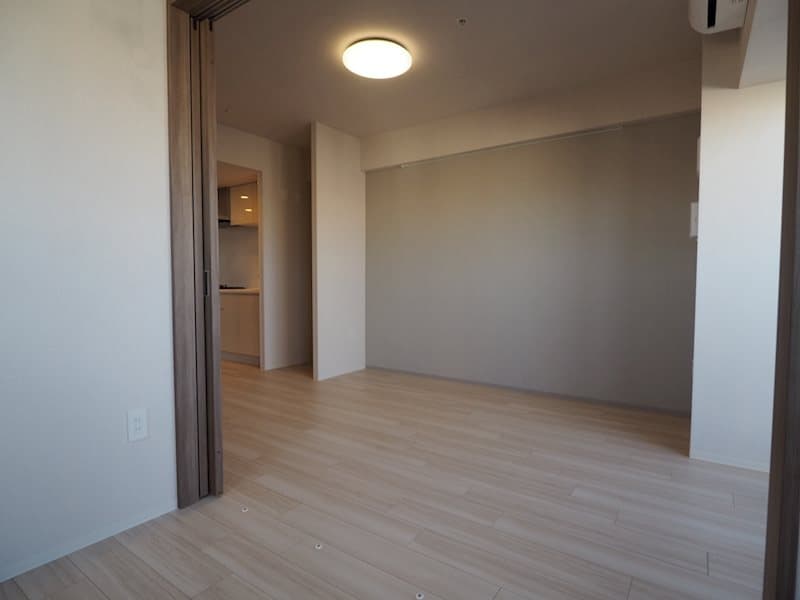 Room image 13