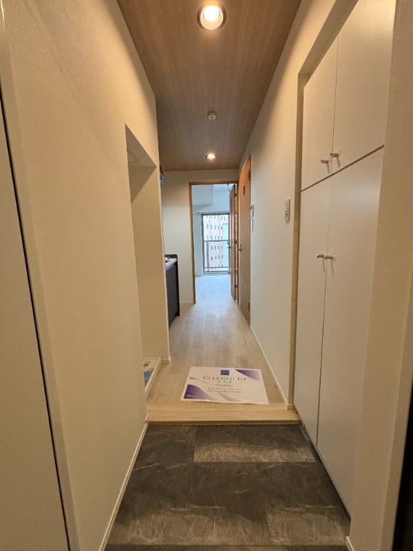 Room image 13