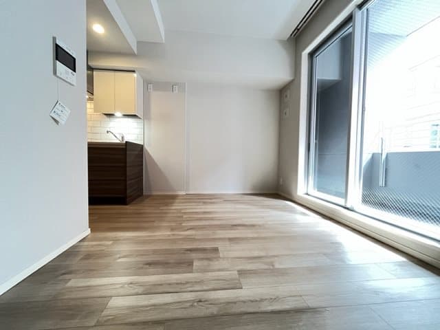 Room image 14