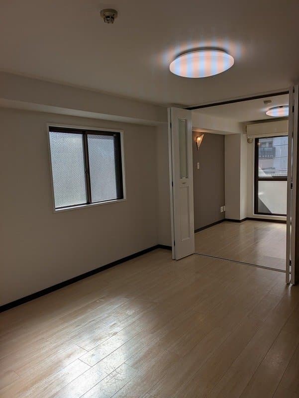 Room image 13