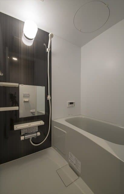 Room image 12