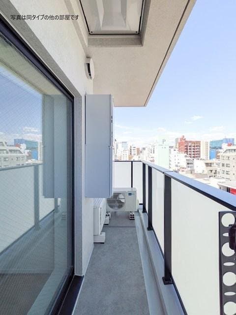 Room image 11