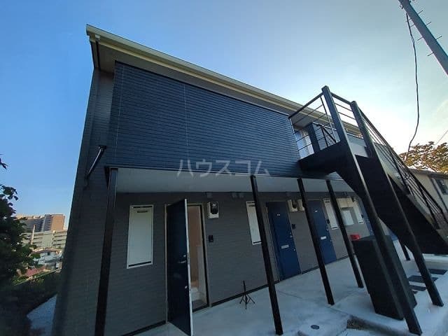 Main Image