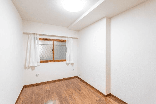 Preview interior of 06292660