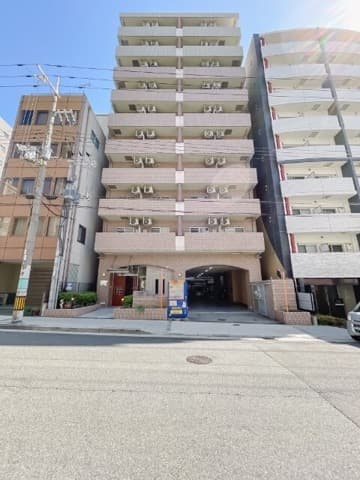 Main Image