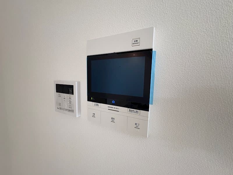 Room image 13