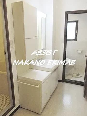 Room image 15