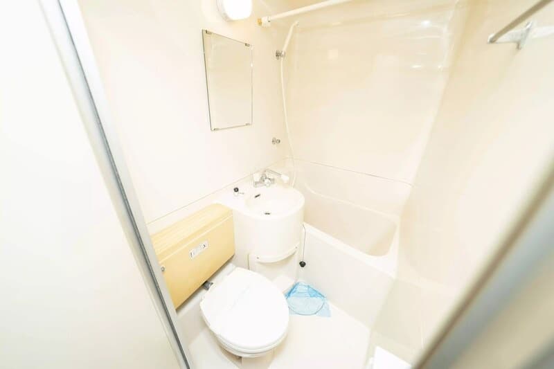 Room image 12