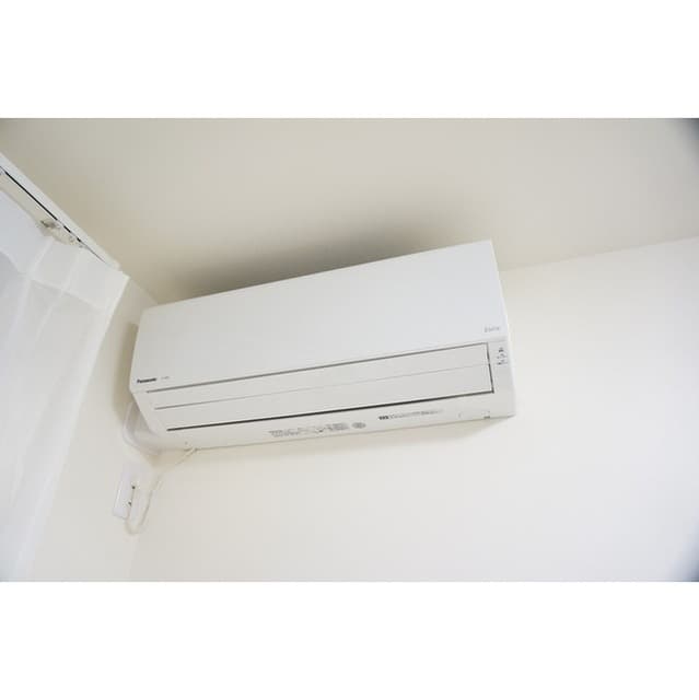 Room image 9
