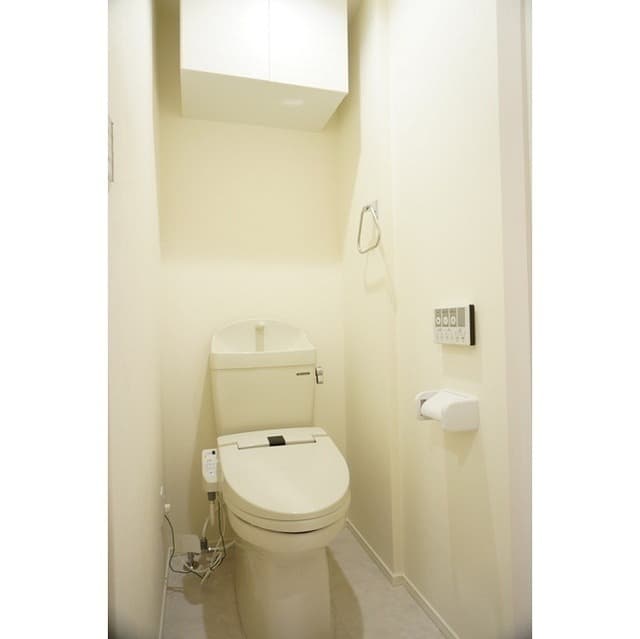 Room image 11
