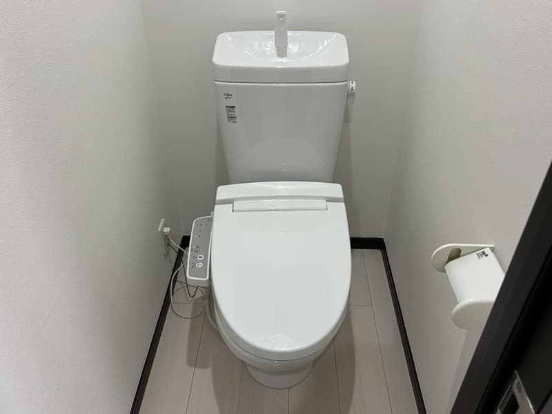 Room image 9