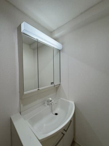 Room image 13