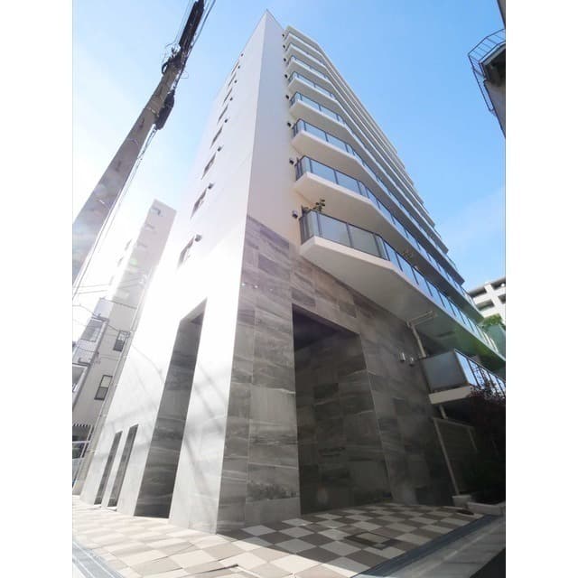 Main Image