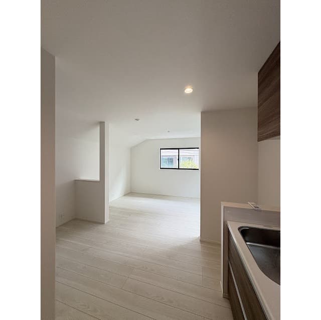 Preview interior of Kolet Tachikawa #03