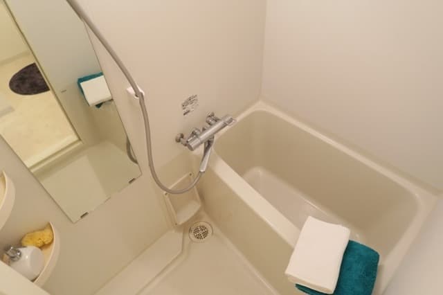 Room image 8