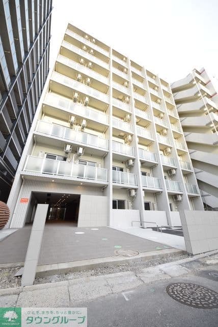 Main exterior of Alvita