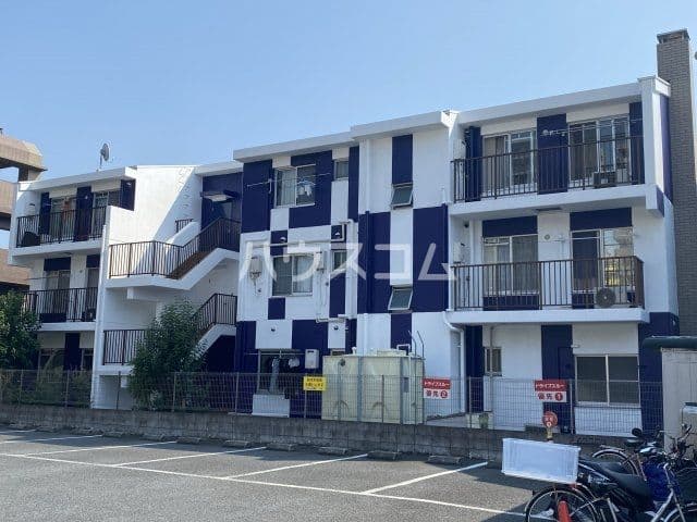 Main exterior of Rb JLB Gran Ecru Nishifunabashi