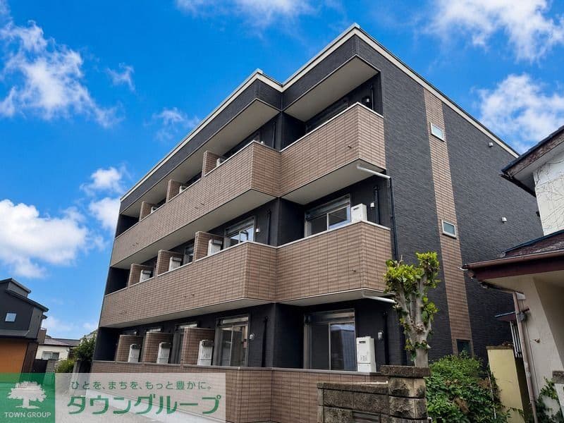 Main exterior of Rb FUMIRY Yakuendai