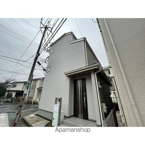 Main exterior of Kolete Shin-Funabashi