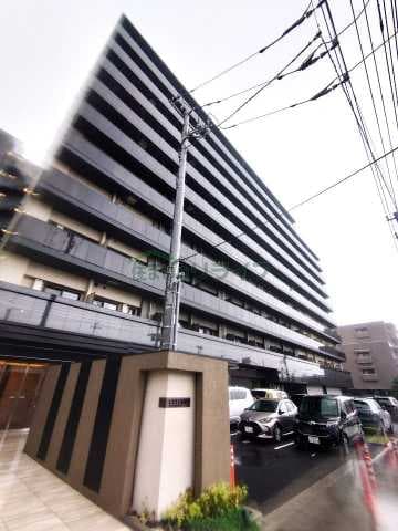 Main exterior of Rb LUXENA+PAWS Nanko Tokubo
