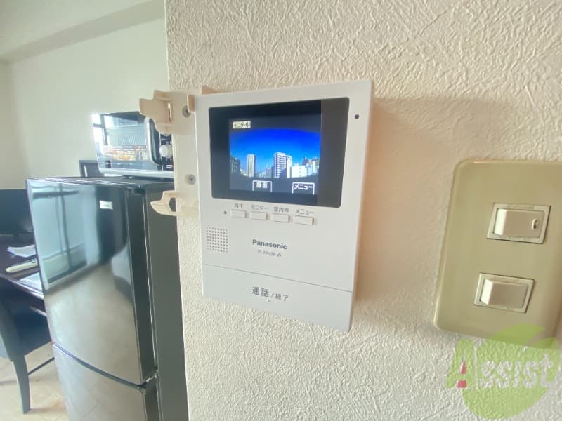 Room image 11