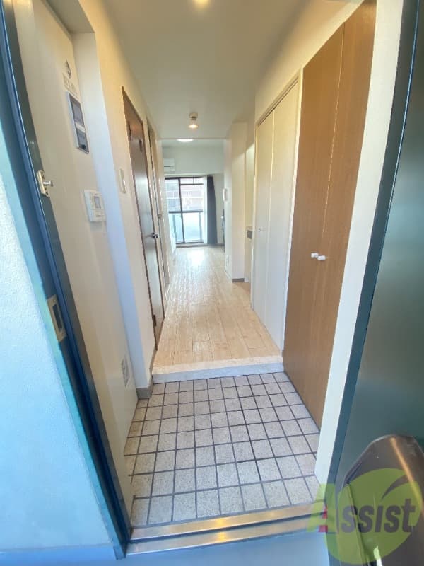 Room image 13