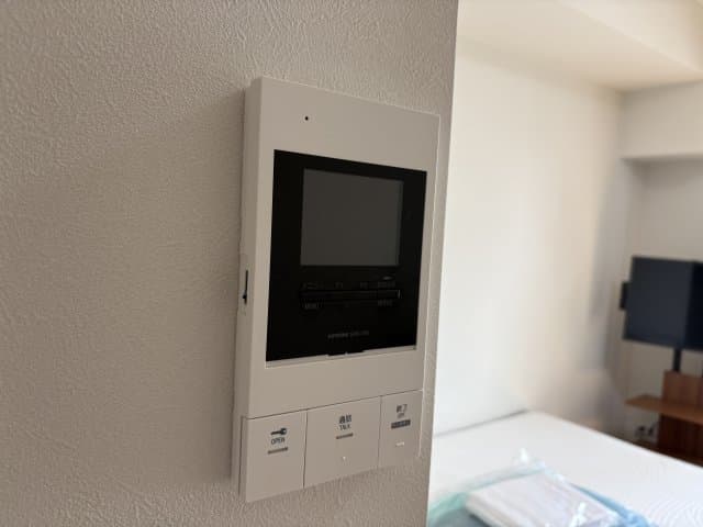 Room image 10