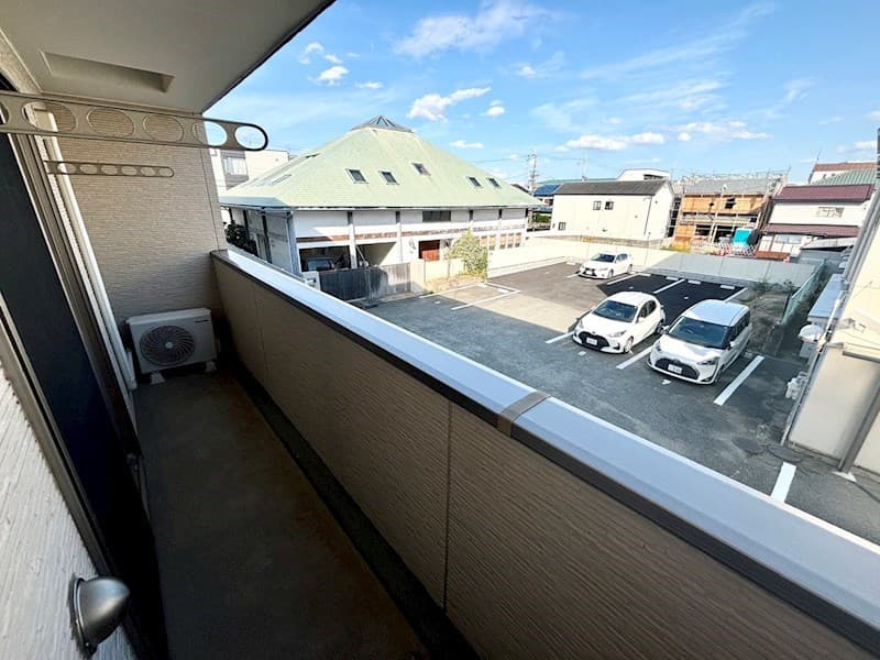 Room image 10
