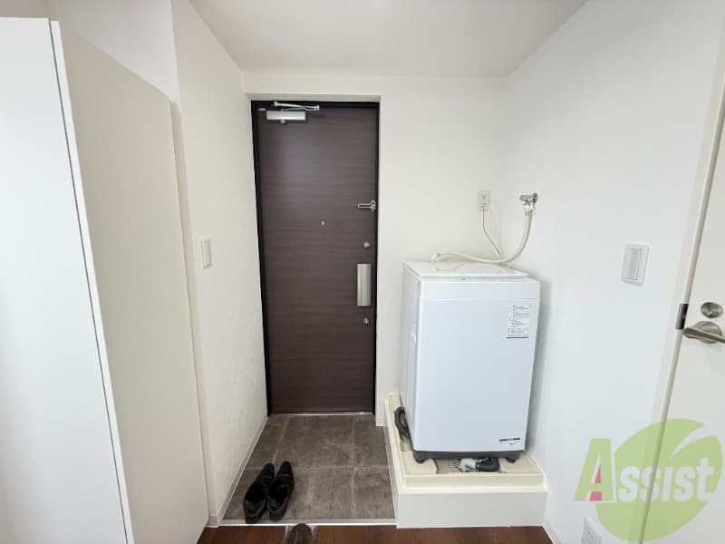 Room image 13