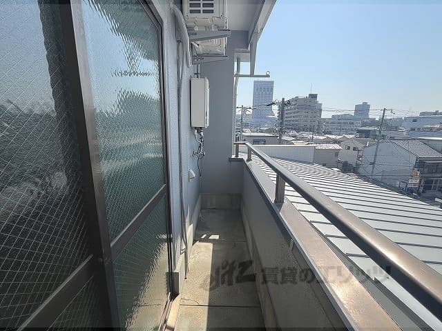 Room image 10