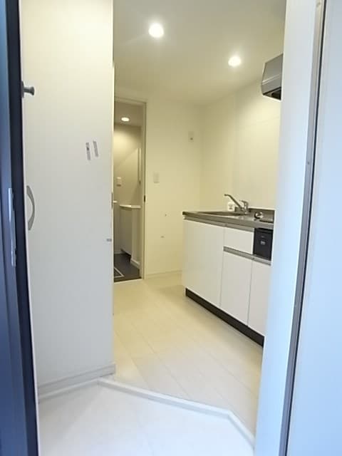 Room image 13
