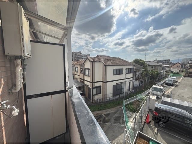 Room image 14