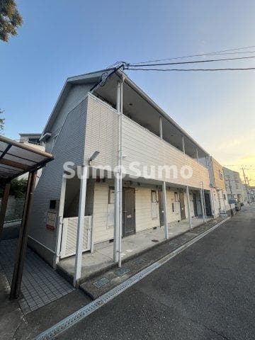 Main exterior of Villa Three Star Amagasaki