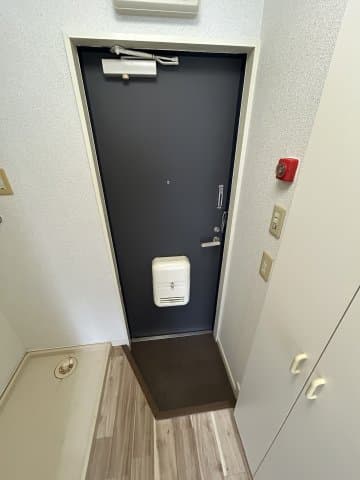 Room image 12