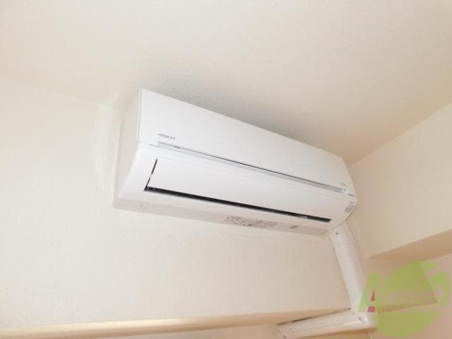 Room image 12